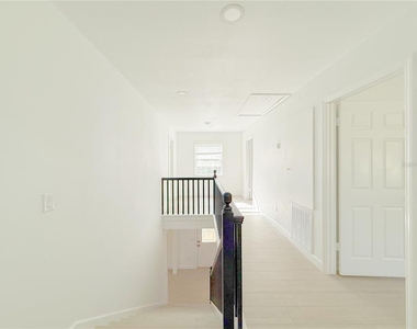 2827 Sanctuary Lane - Photo Thumbnail 33