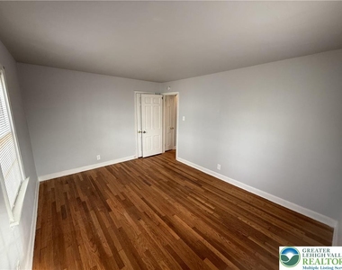 10 N 17th - Photo Thumbnail 10