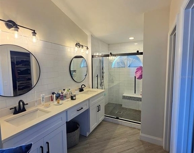 10158 Brandon Circle - Photo Thumbnail 17
