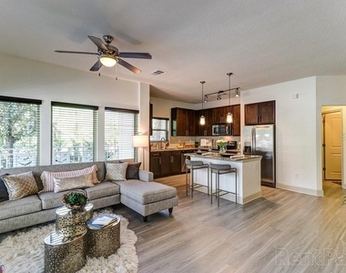 1688 Celebration Boulevard - Photo Thumbnail 10