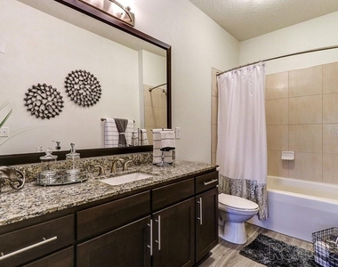 1688 Celebration Boulevard - Photo Thumbnail 15