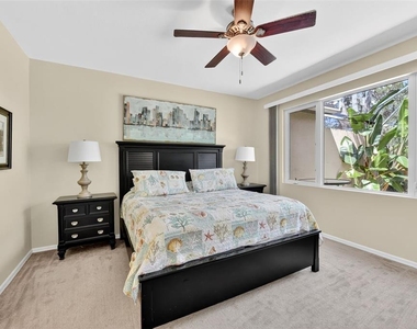 8512 54th Avenue Circle E - Photo Thumbnail 9