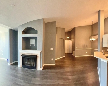 3361 S Kirkman Road - Photo Thumbnail 9