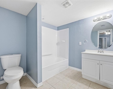 3918 Crayrich Circle - Photo Thumbnail 20