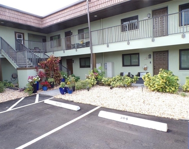 1258 Barbara Drive - Photo Thumbnail 9