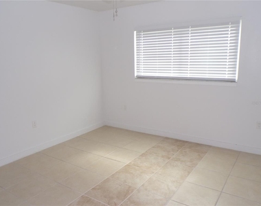 1258 Barbara Drive - Photo Thumbnail 6