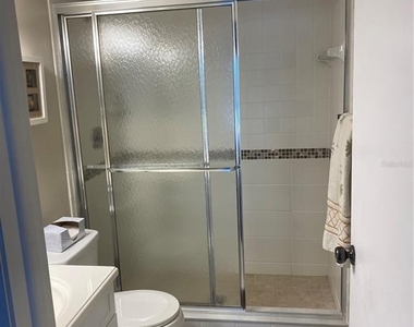 622 Bird Bay Drive S - Photo Thumbnail 6