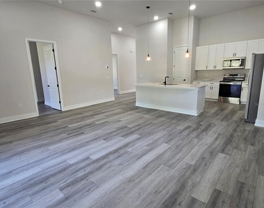 6548 Nw 109th Place - Photo Thumbnail 4