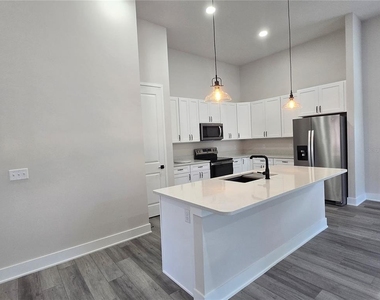 6548 Nw 109th Place - Photo Thumbnail 8