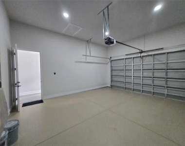 6548 Nw 109th Place - Photo Thumbnail 43