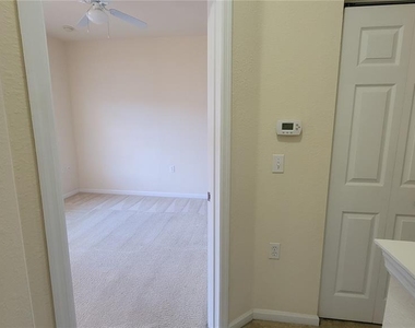 4316 Nw 48th - Photo Thumbnail 10
