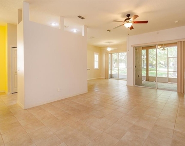 120 Crepe Myrtle Drive - Photo Thumbnail 1