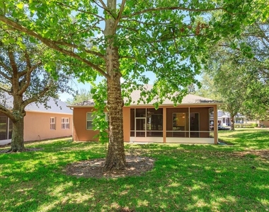 120 Crepe Myrtle Drive - Photo Thumbnail 14