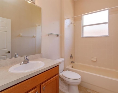 120 Crepe Myrtle Drive - Photo Thumbnail 12