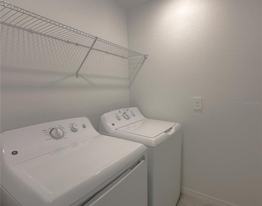 14231 Heritage Landing Boulevard - Photo Thumbnail 17