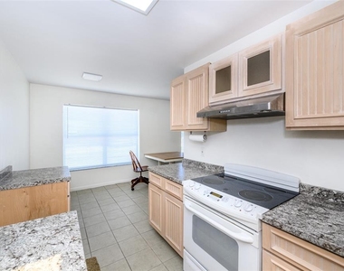 510 Sharon Circle - Photo Thumbnail 9