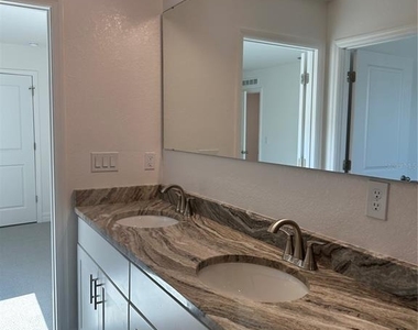 246 Burney Rd - Photo Thumbnail 27