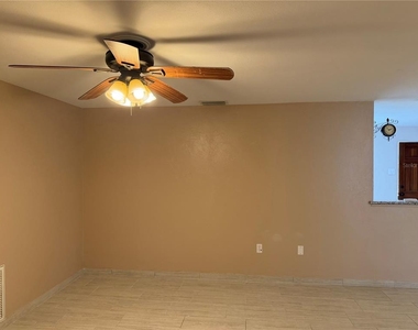 5333 Duncanwood Drive - Photo Thumbnail 17