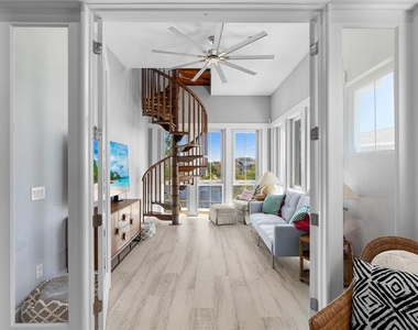 319 Compass Point Drive - Photo Thumbnail 8