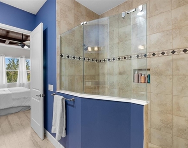 319 Compass Point Drive - Photo Thumbnail 16