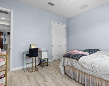 319 Compass Point Drive - Photo Thumbnail 19