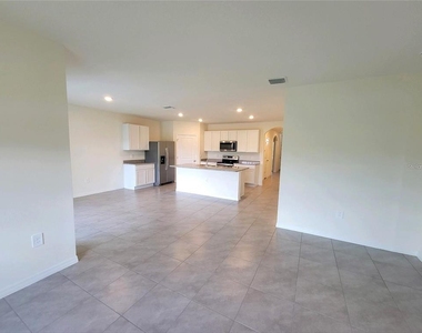 17419 Harvest Moon Way - Photo Thumbnail 2