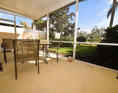 7624 Bergamo Avenue - Photo Thumbnail 3