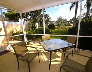 7624 Bergamo Avenue - Photo Thumbnail 4