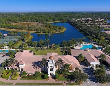 7624 Bergamo Avenue - Photo Thumbnail 26