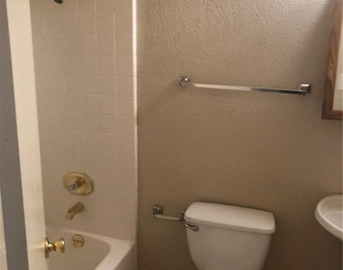 8420 Waterfall Drive - Photo Thumbnail 14