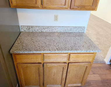 7125 Tierra Taos Drive - Photo Thumbnail 6