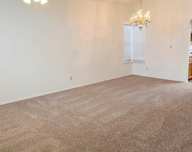 7125 Tierra Taos Drive - Photo Thumbnail 3