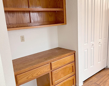 7125 Tierra Taos Drive - Photo Thumbnail 8