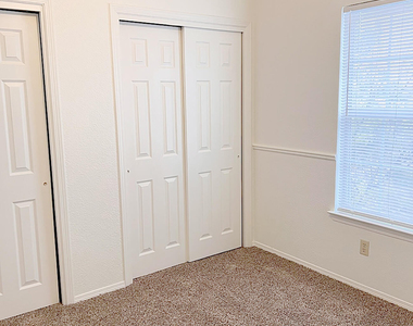 7125 Tierra Taos Drive - Photo Thumbnail 16