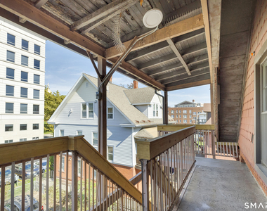 60 Russ Street - Photo Thumbnail 3