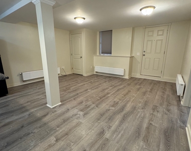 28 Reed Street - Photo Thumbnail 10