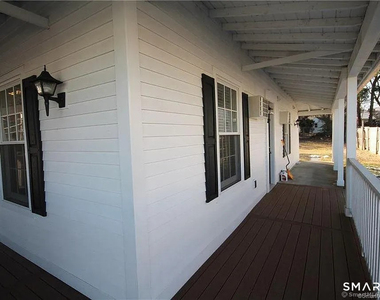28 Reed Street - Photo Thumbnail 2