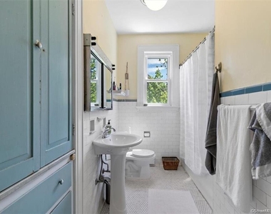 842 Edgewood Avenue - Photo Thumbnail 13