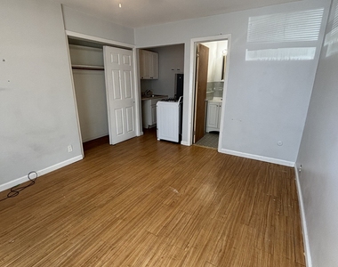 89-91 Jetland Place - Photo Thumbnail 2