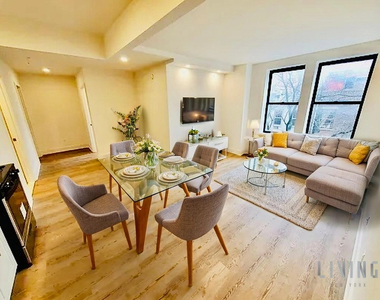 45 West 81st Street - Photo Thumbnail 1