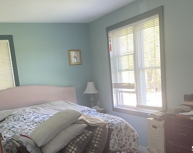 260 Grand Street - Photo Thumbnail 7