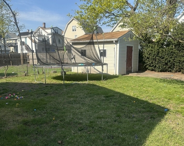 433 Third Avenue - Photo Thumbnail 2