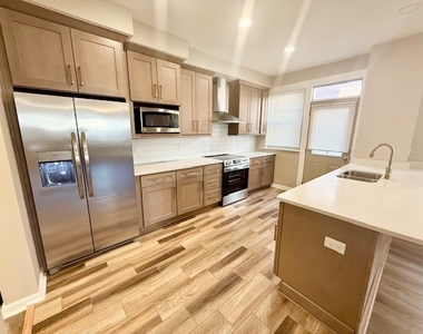 6338 Aurelia St - Photo Thumbnail 1