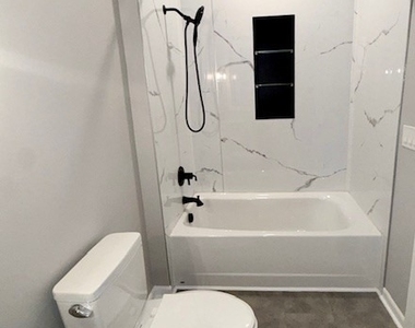 6338 Aurelia St - Photo Thumbnail 8