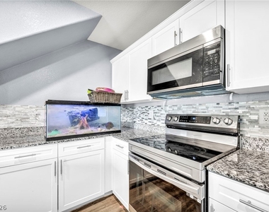 2645 Wimbledon White Court - Photo Thumbnail 25