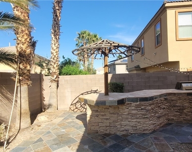 7728 Villa De La Paz Avenue - Photo Thumbnail 12