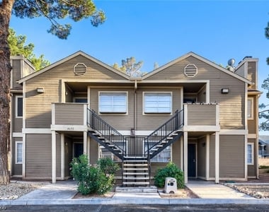 4651 Amberleigh Lane - Photo Thumbnail 17