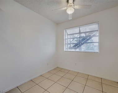 4651 Amberleigh Lane - Photo Thumbnail 8
