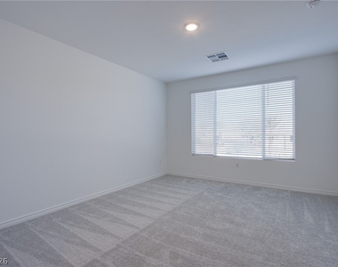 2555 Hampton Road - Photo Thumbnail 18