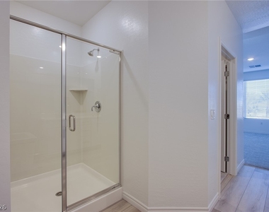 2555 Hampton Road - Photo Thumbnail 23